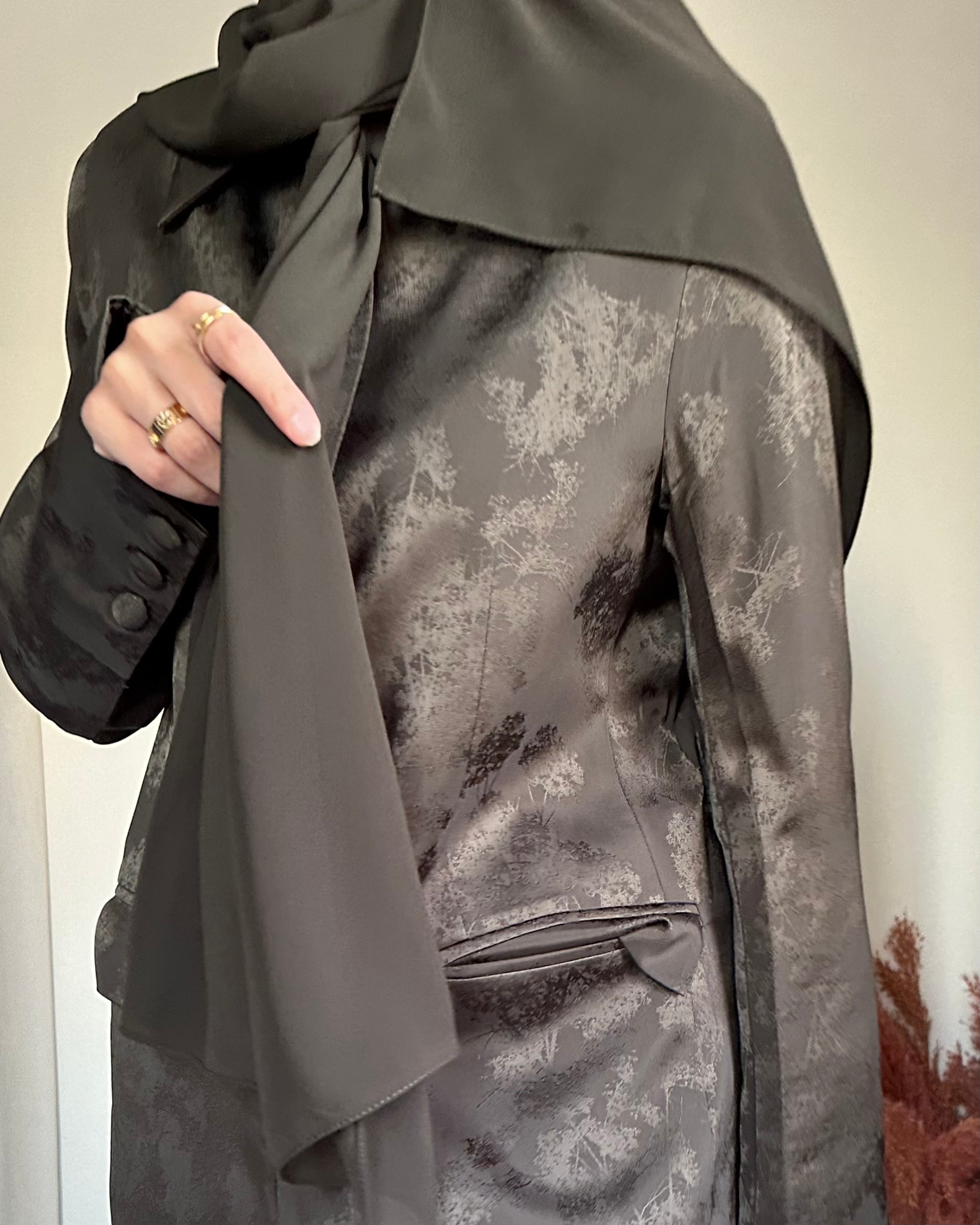 blazer حرير