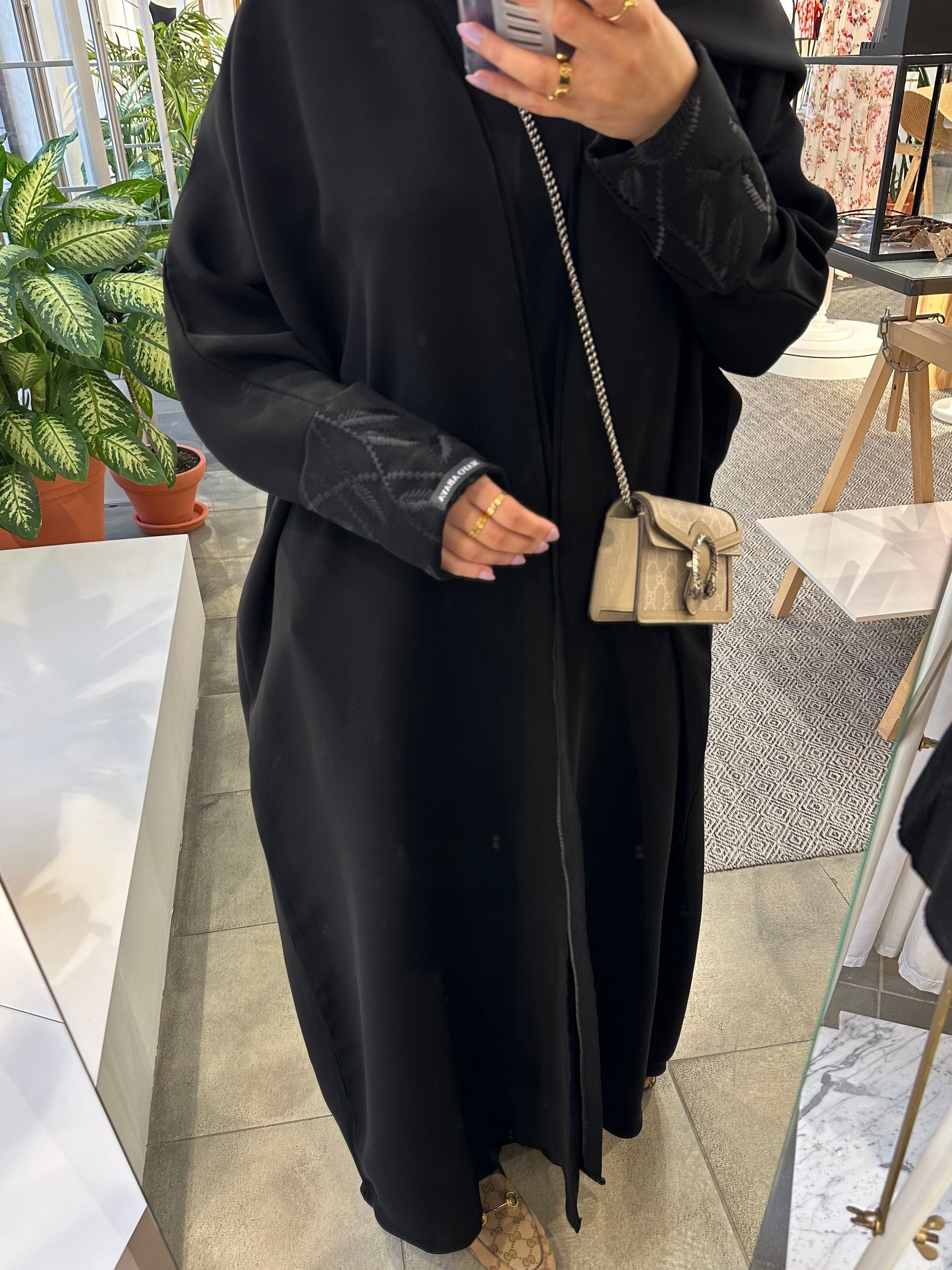 بشت تطريز